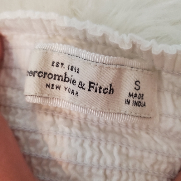 Abercrombie & Fitch tank top - Picture 2 of 3